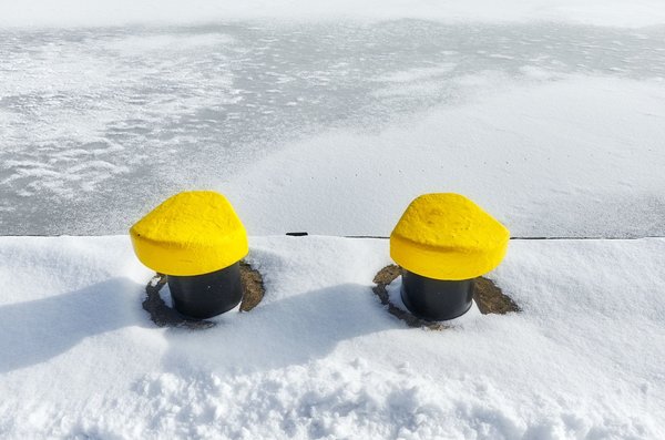 Quels sont les critères de sélection pour les bornes escamotables motorisées ?