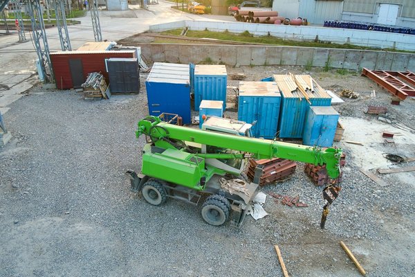 Pourquoi suivre une formation relative au CACES R482 chariot télescopique ?